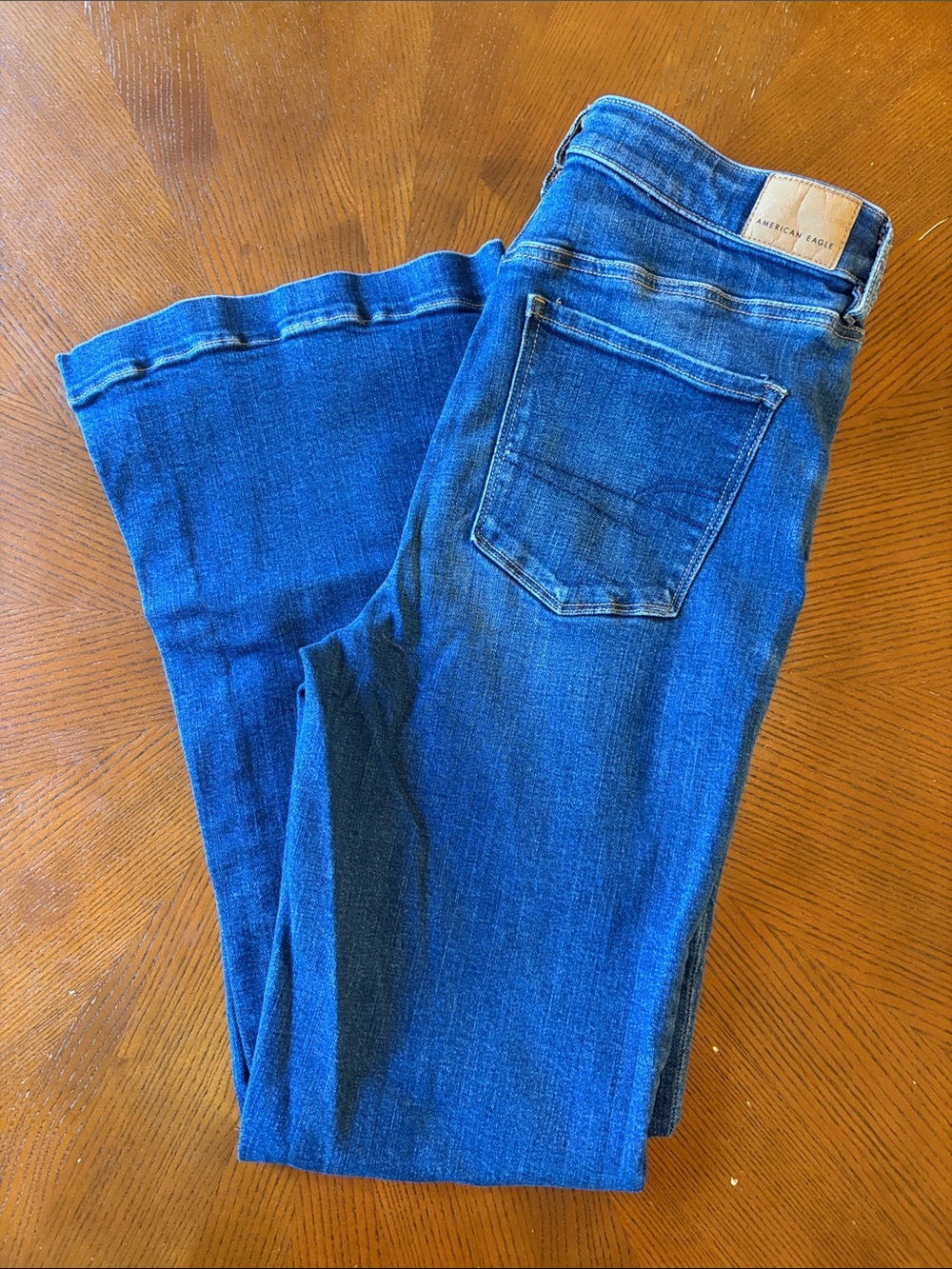 American Eagle Outfitters Super Hi Rise Flare Women’s Wide-Leg Jeans